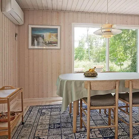 Modern Near - By Traum * Neksø