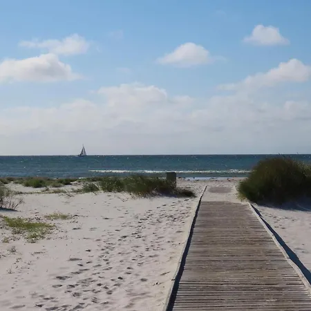 Modern Near - By Traum * Neksø